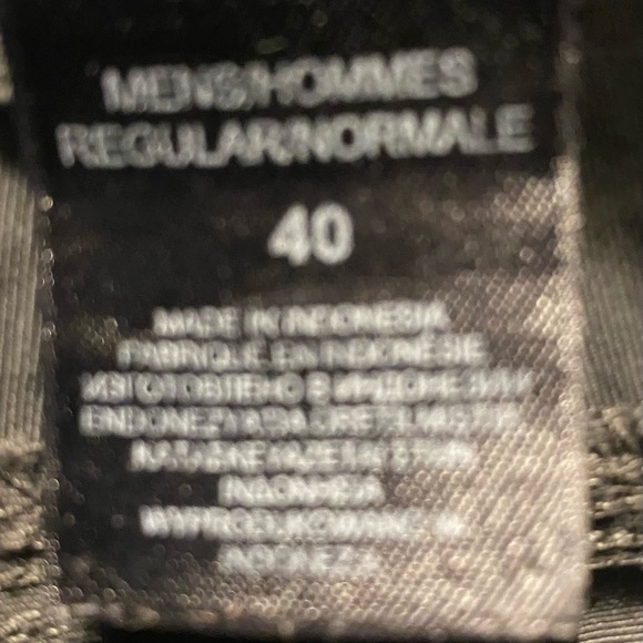 The North Face Mens Shorts Gray Zipper Pockets Size 40 - Picture 4 of 9